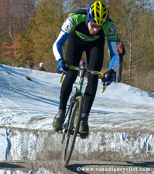 crossnats02_dermot1