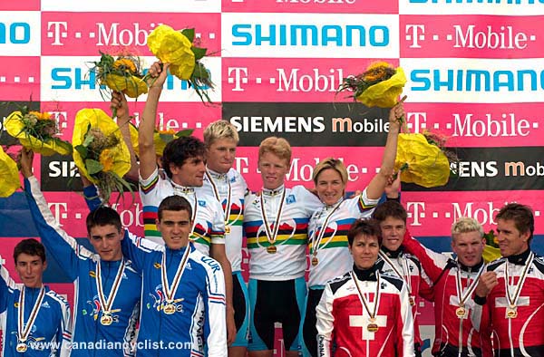 teamrelay_podium2