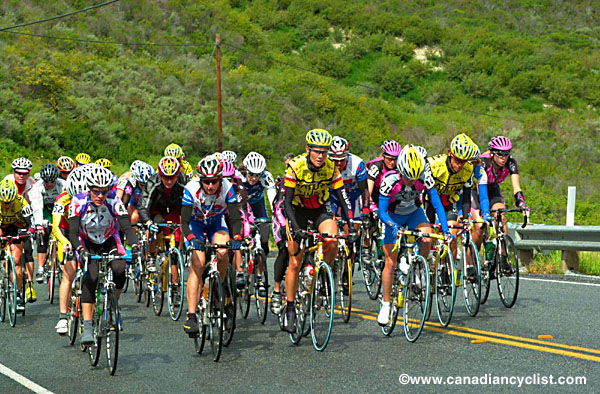 otter03s4wr_womenpeloton2